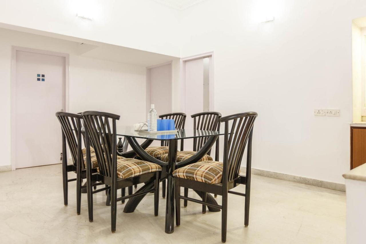 Locul Uptown - Near Palace Grounds Albergue Bangalore