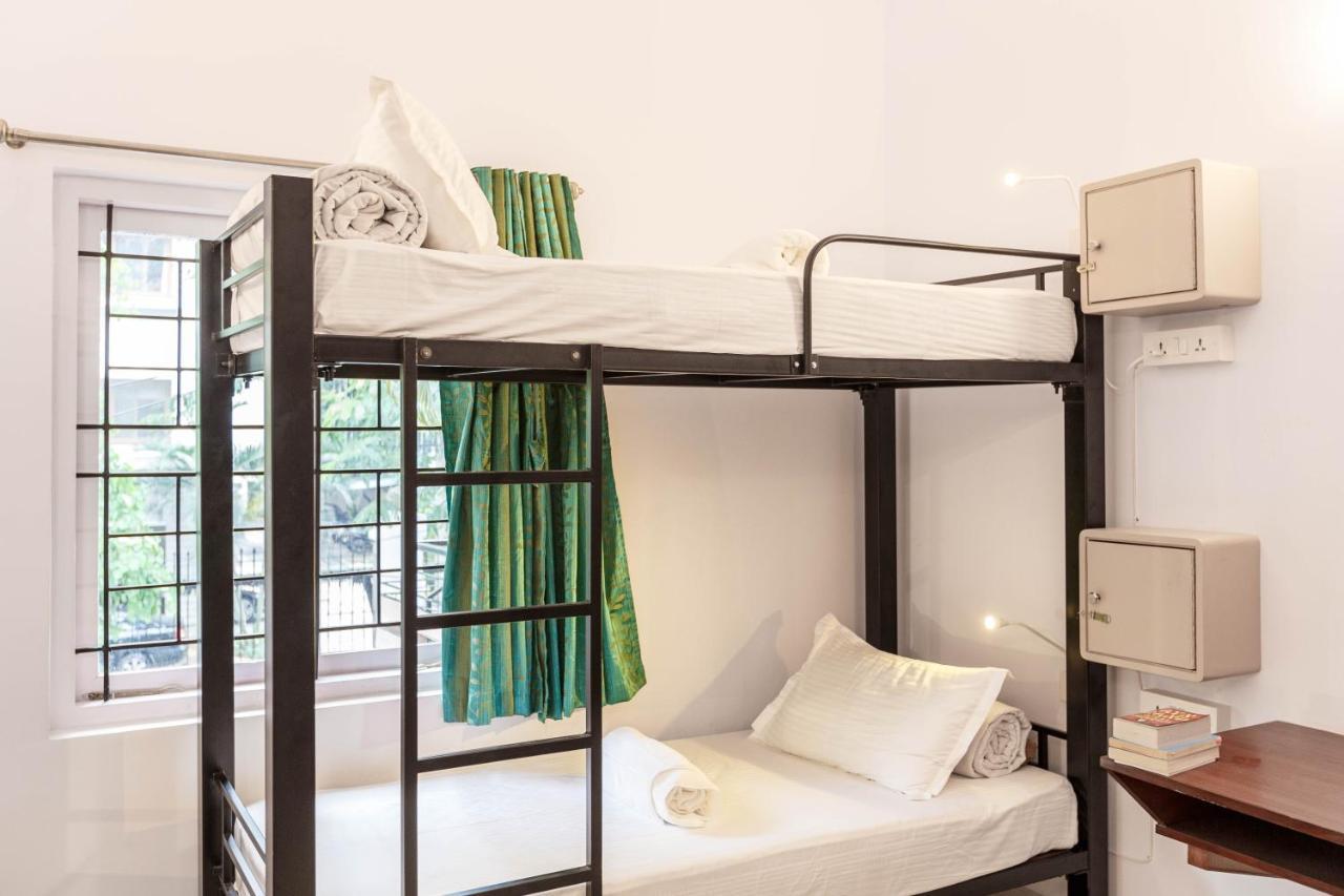 Locul Uptown - Near Palace Grounds Albergue *