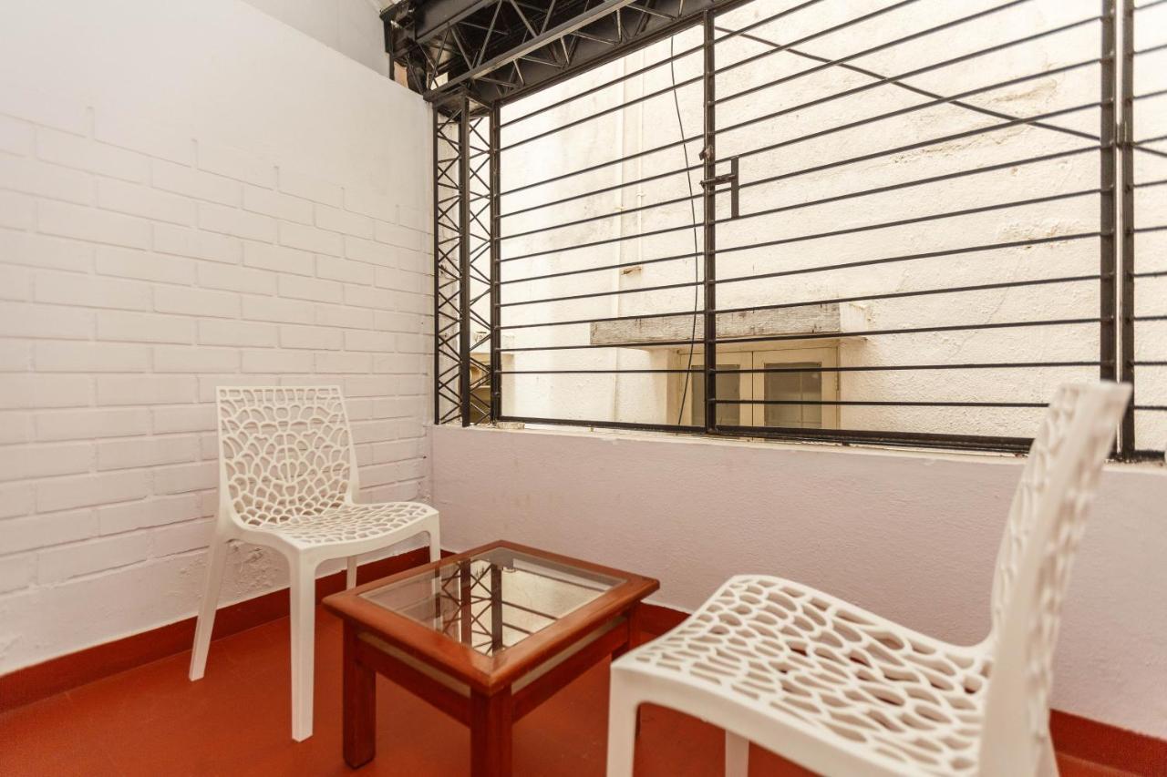 Albergue Locul Uptown - Near Palace Grounds