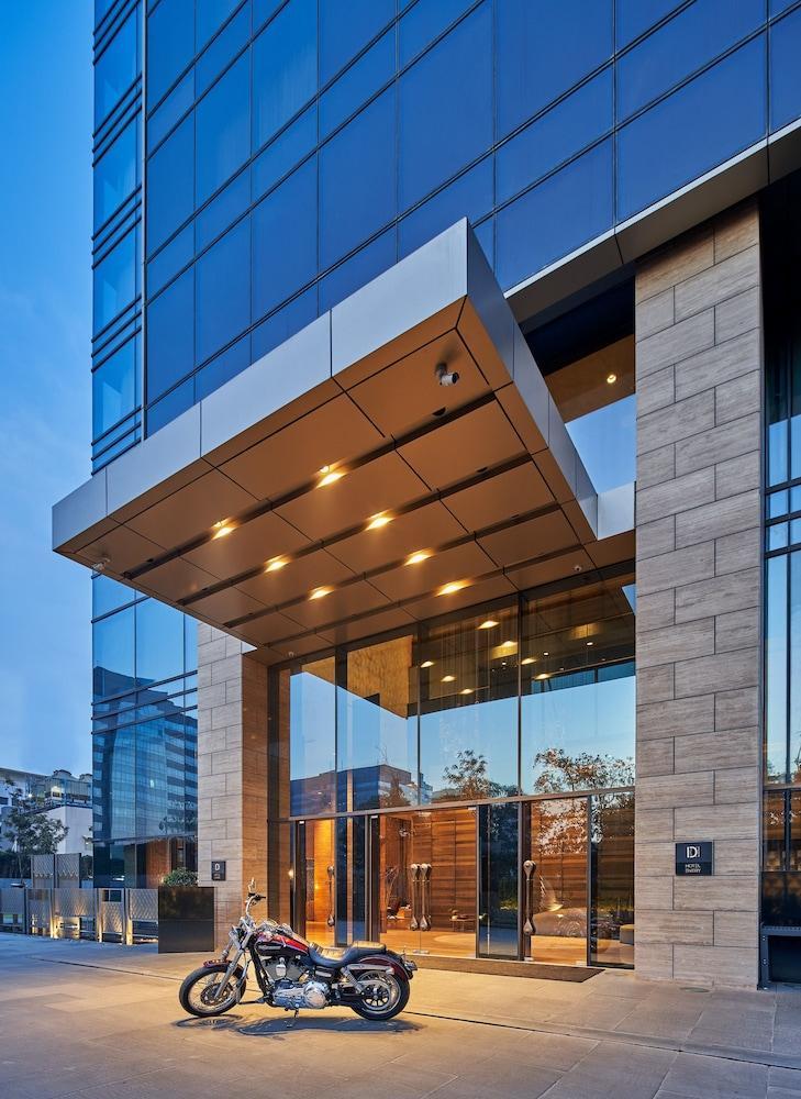 The Den, 5* Bangalore