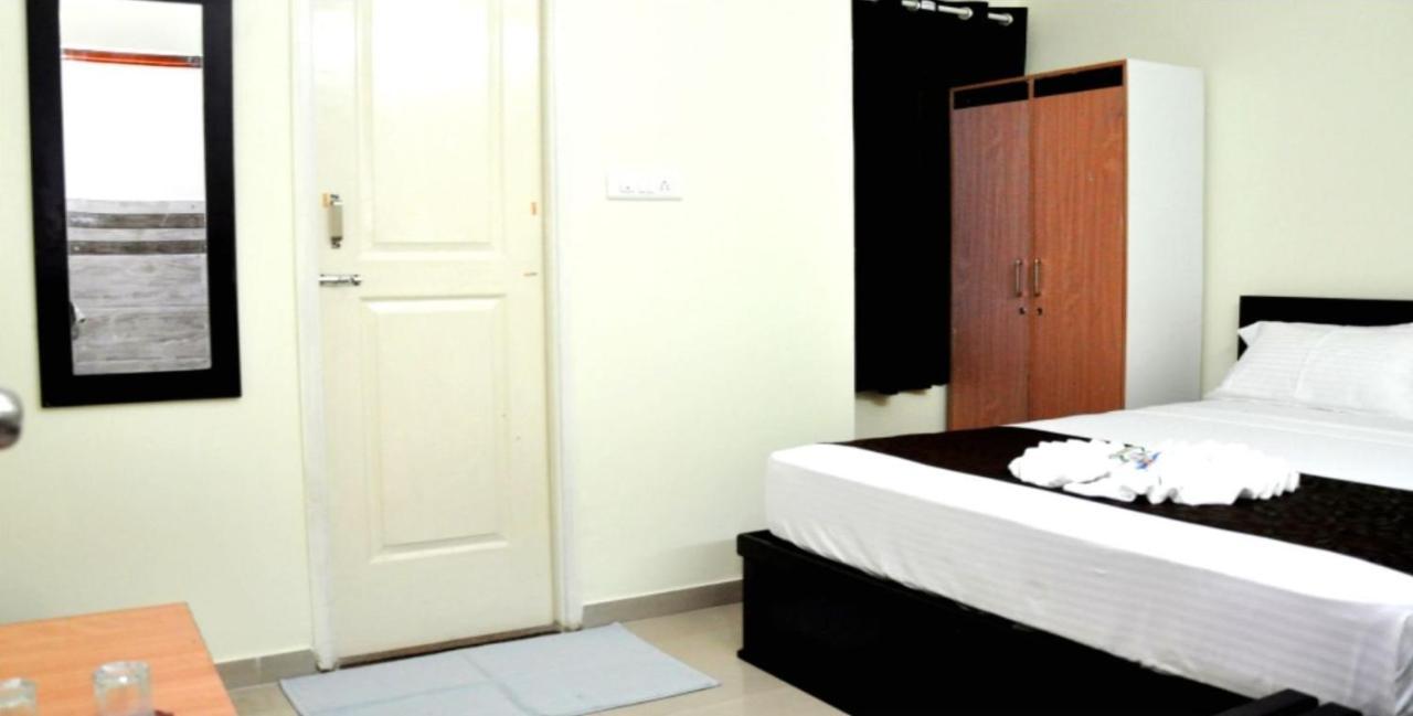 Delco Residency 3*