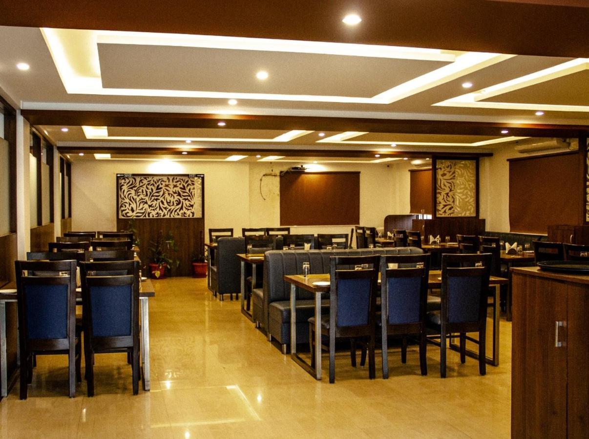 Hotel The Nisarga Grand Bangalore