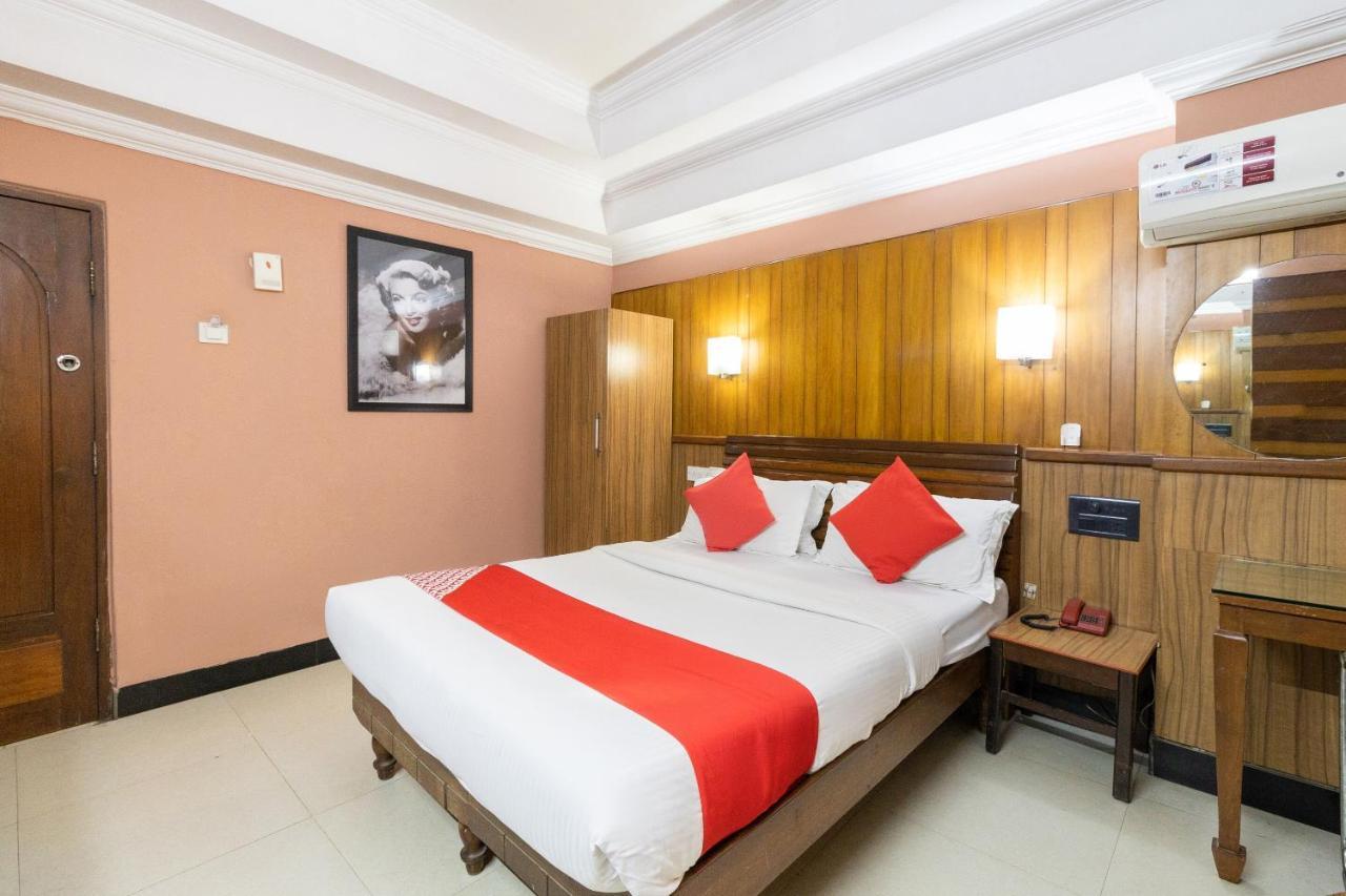 Oyo 3778 Pulkeshi Hotel 3*