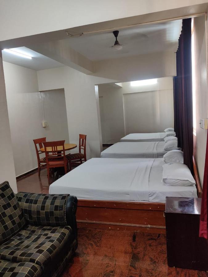 Hotel Chetan International 3*