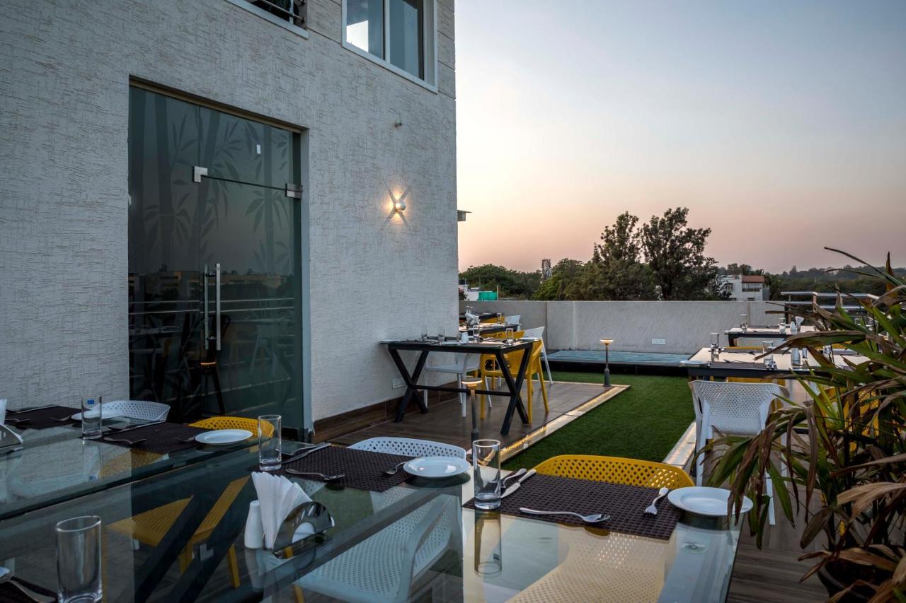 Hotel Urban Jade Bangalore