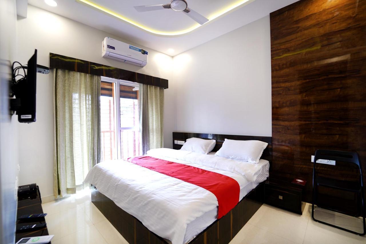 Ss Crown 2* Bangalore