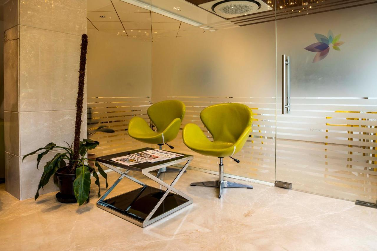 Urban Jade Hotel 4*