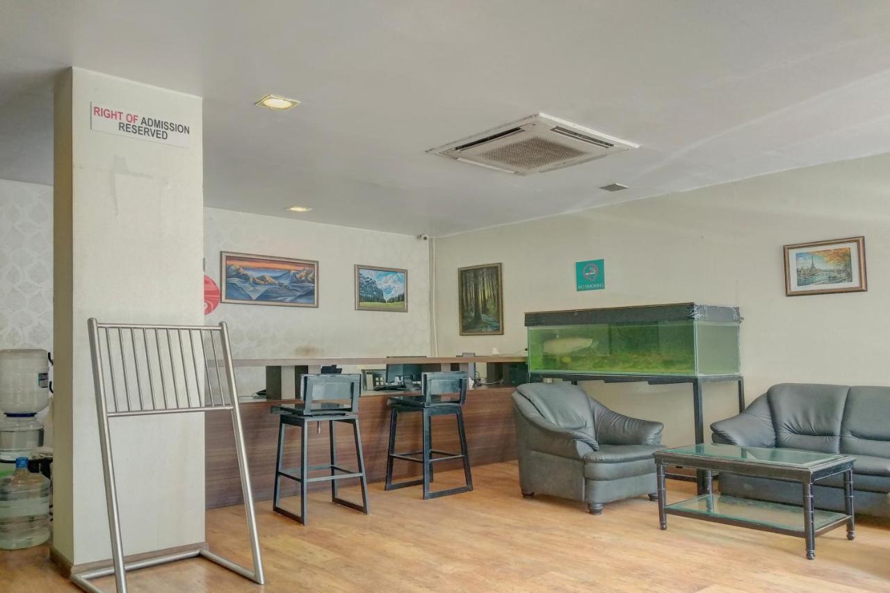 Hotel Capital O 333 Crystal Homes 3*