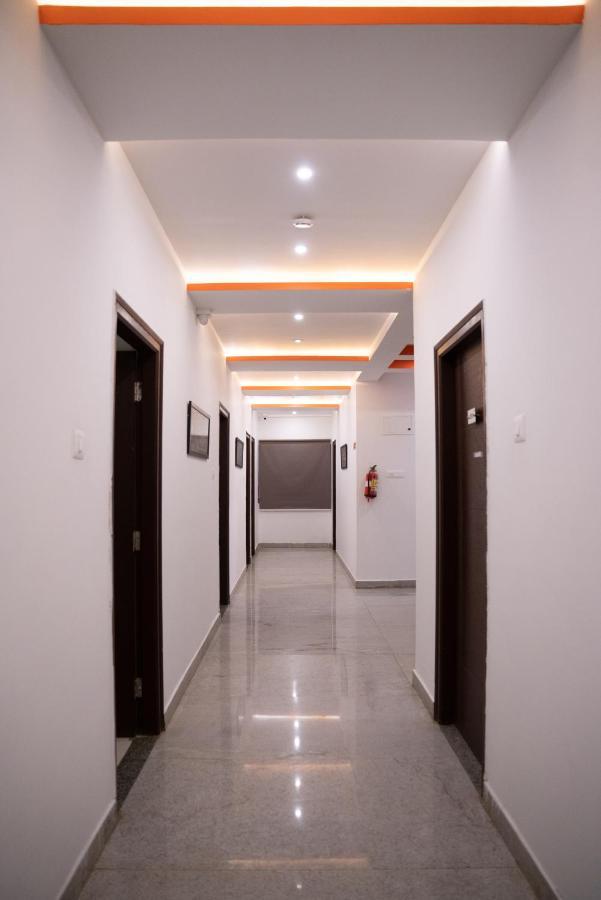 Dhruv Palace Jakkur Hotel 3*