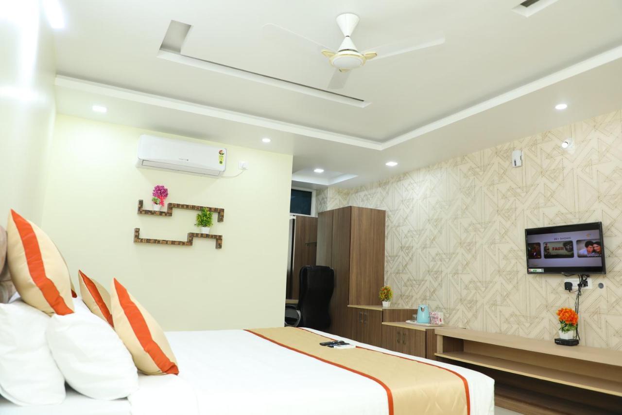 8th Mile Suites Hotel