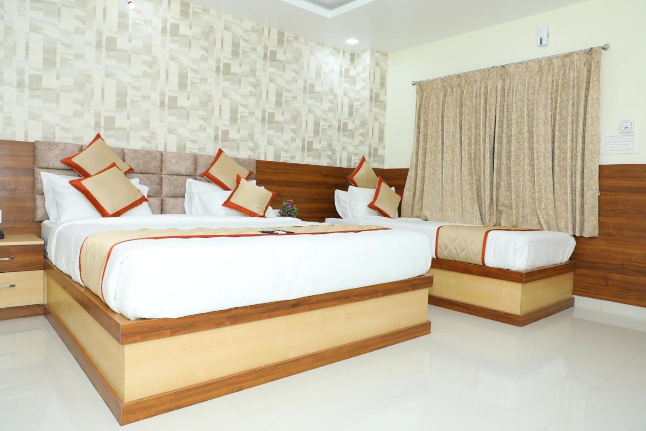 8th Mile Suites Hotel