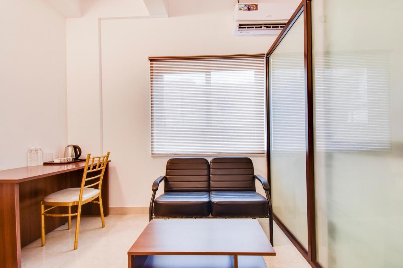 Oyo Flagship 76298 Prime Bangalore