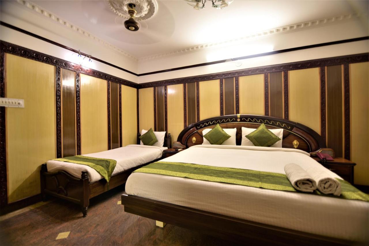 Navanidhi Comforts Hotel Bangalore