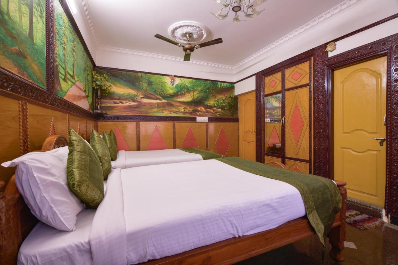 Navanidhi Comforts Hotel