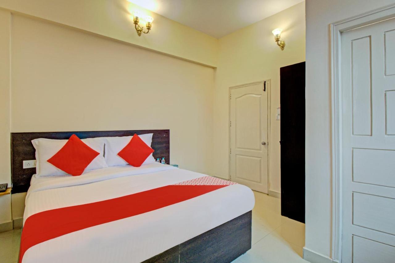 Oyo Flagship 9018 The Residency Hotel