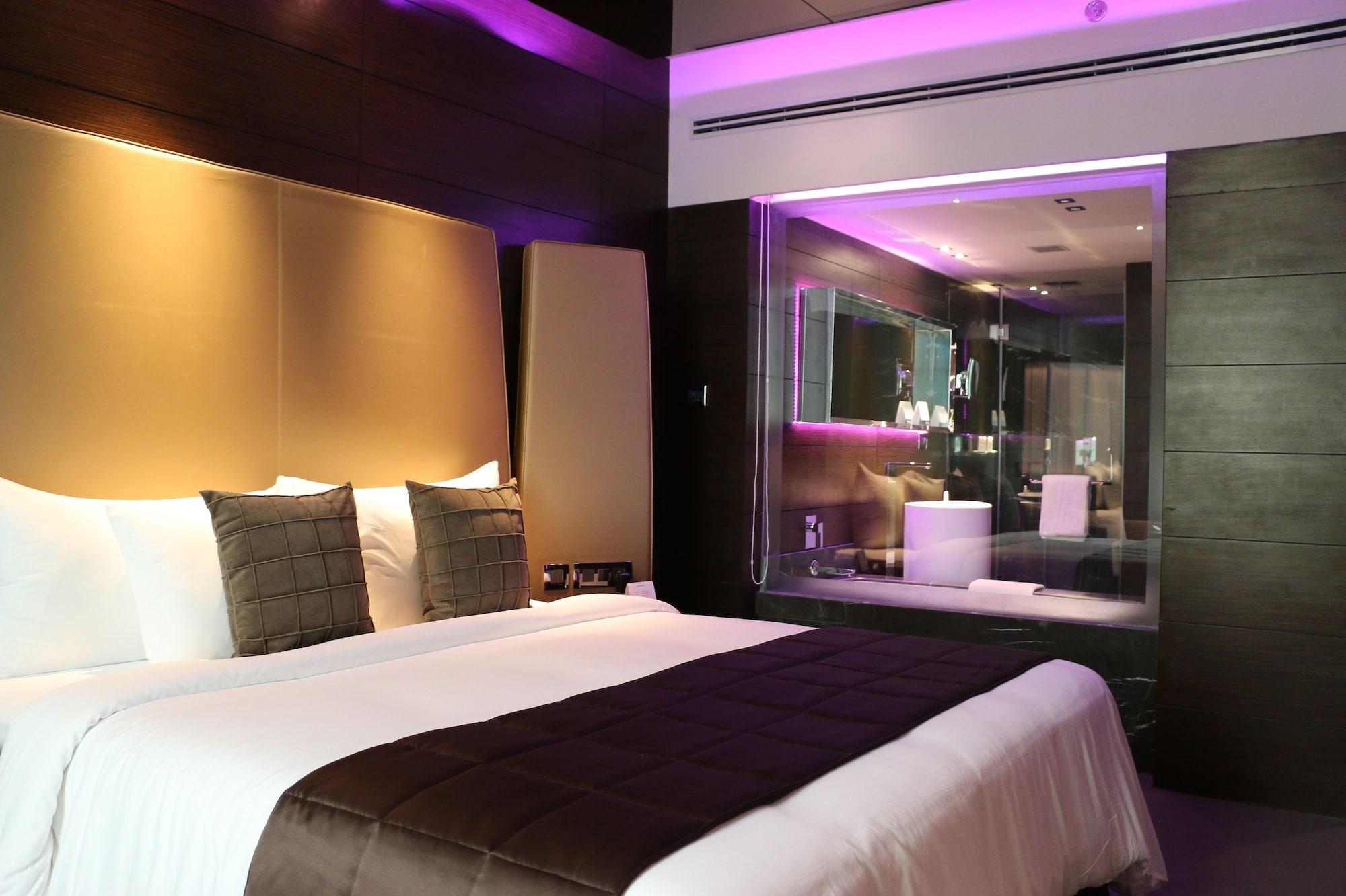 Radisson Blu Atria 5*