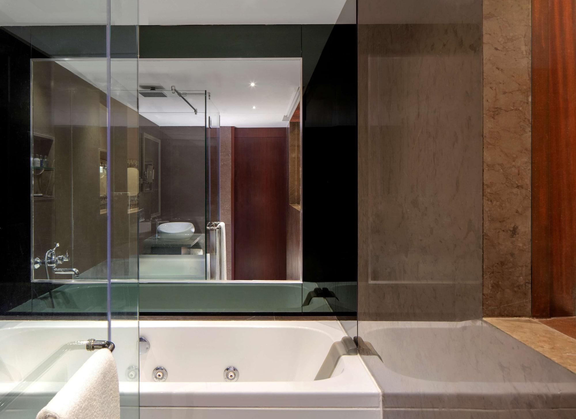 Radisson Blu Atria Hotel Bangalore