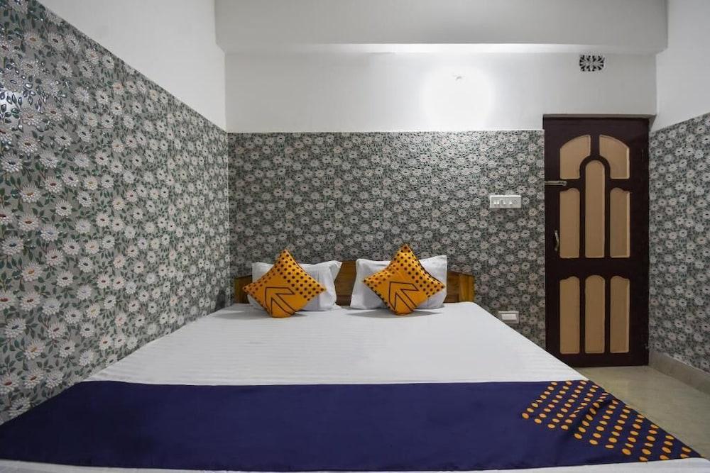 Golden Residency, Gandhi Nagar Hotel 2*