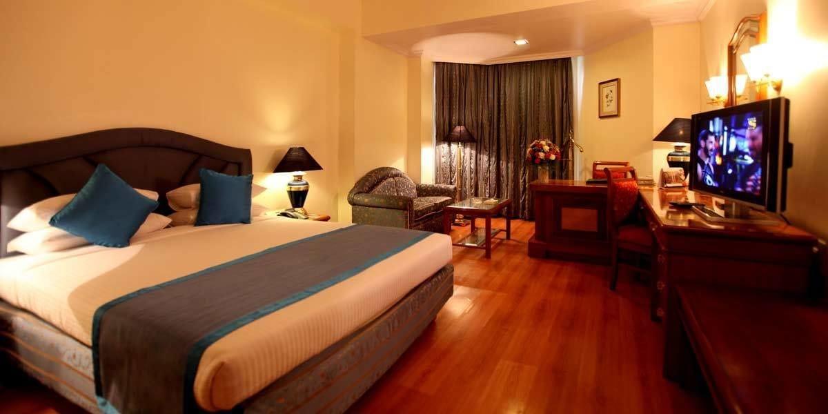 Hotel The Capitol Bangalore