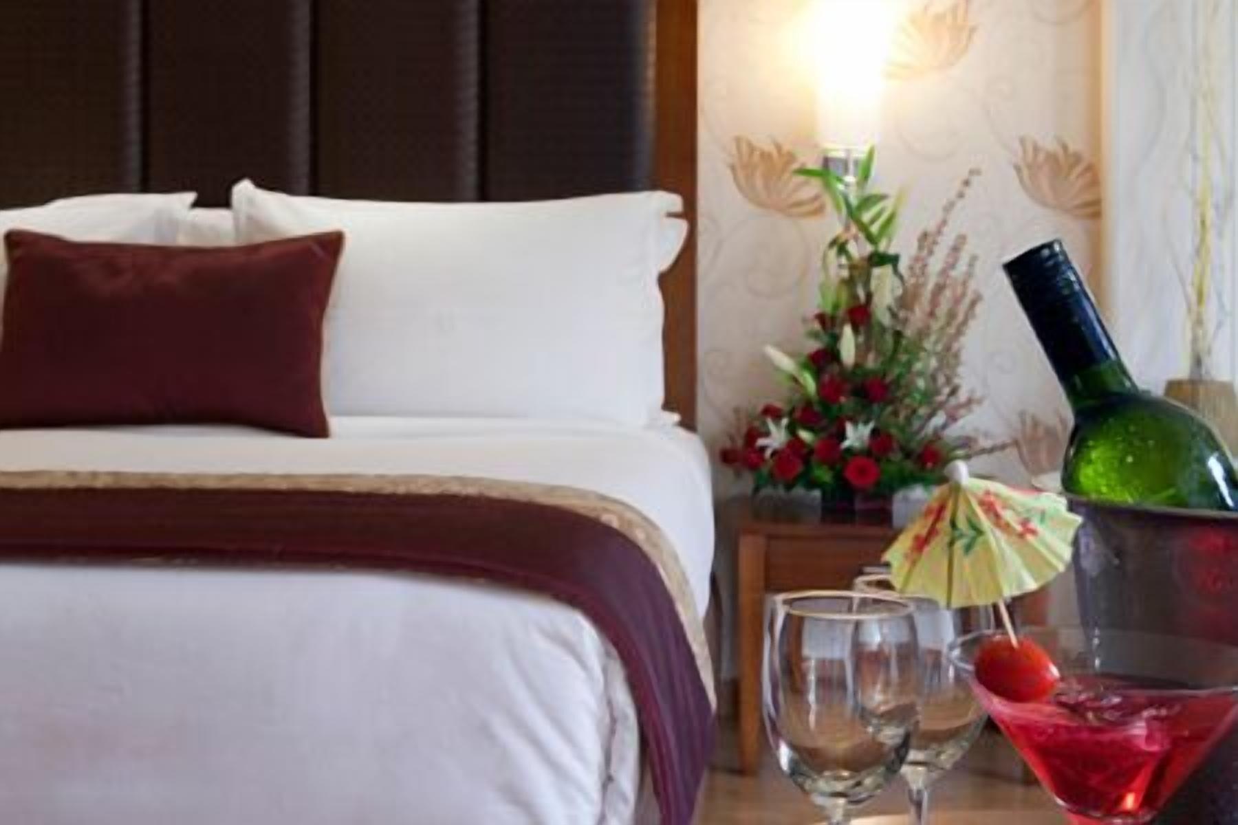 The The Grand Magrath 4* Bangalore