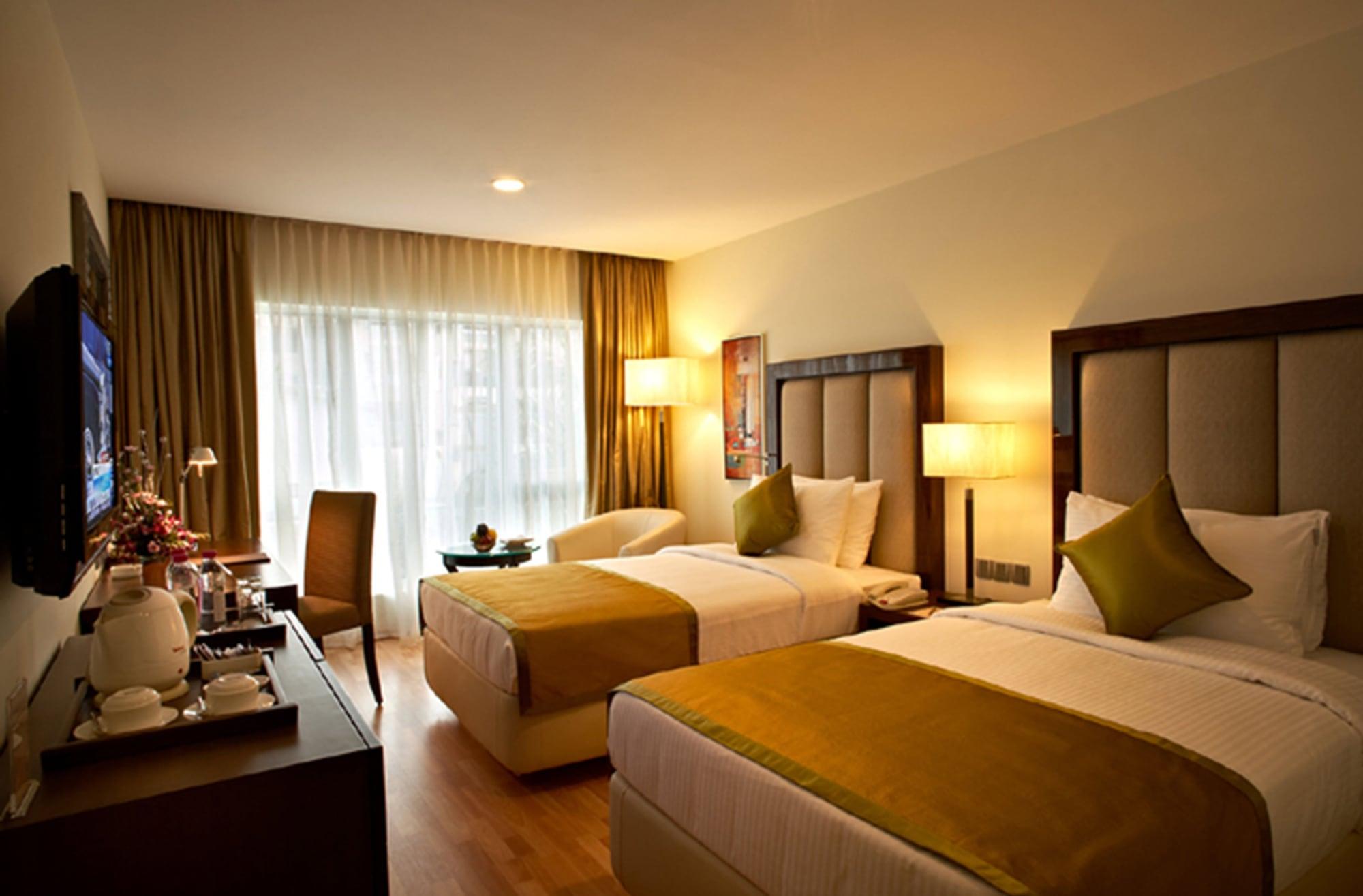 Adarsh Hamilton Hotel