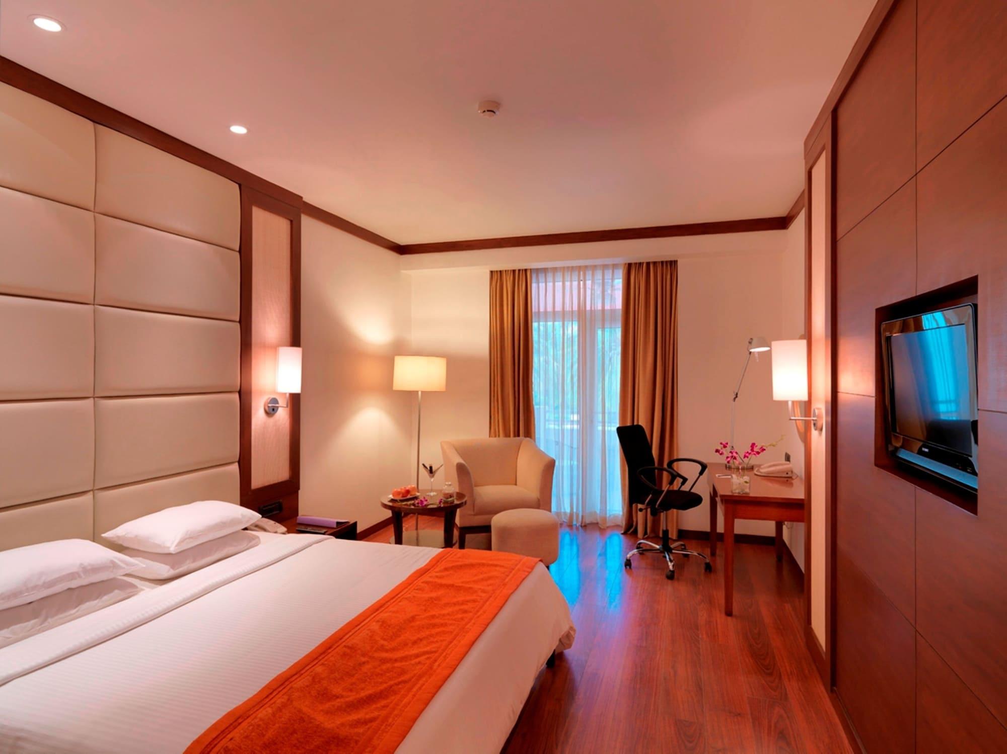 Royal Orchid & Convention Centre, Yelahanka 4* Bangalore
