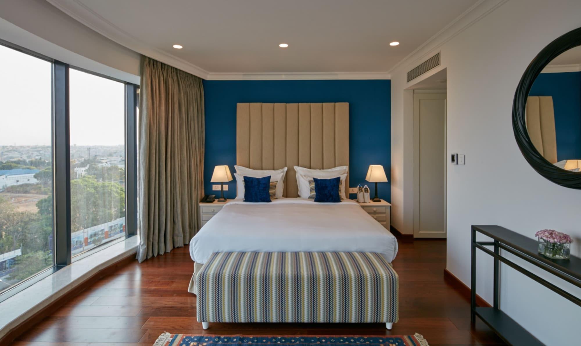 The Waverly Hotel & Residences 4* Bangalore