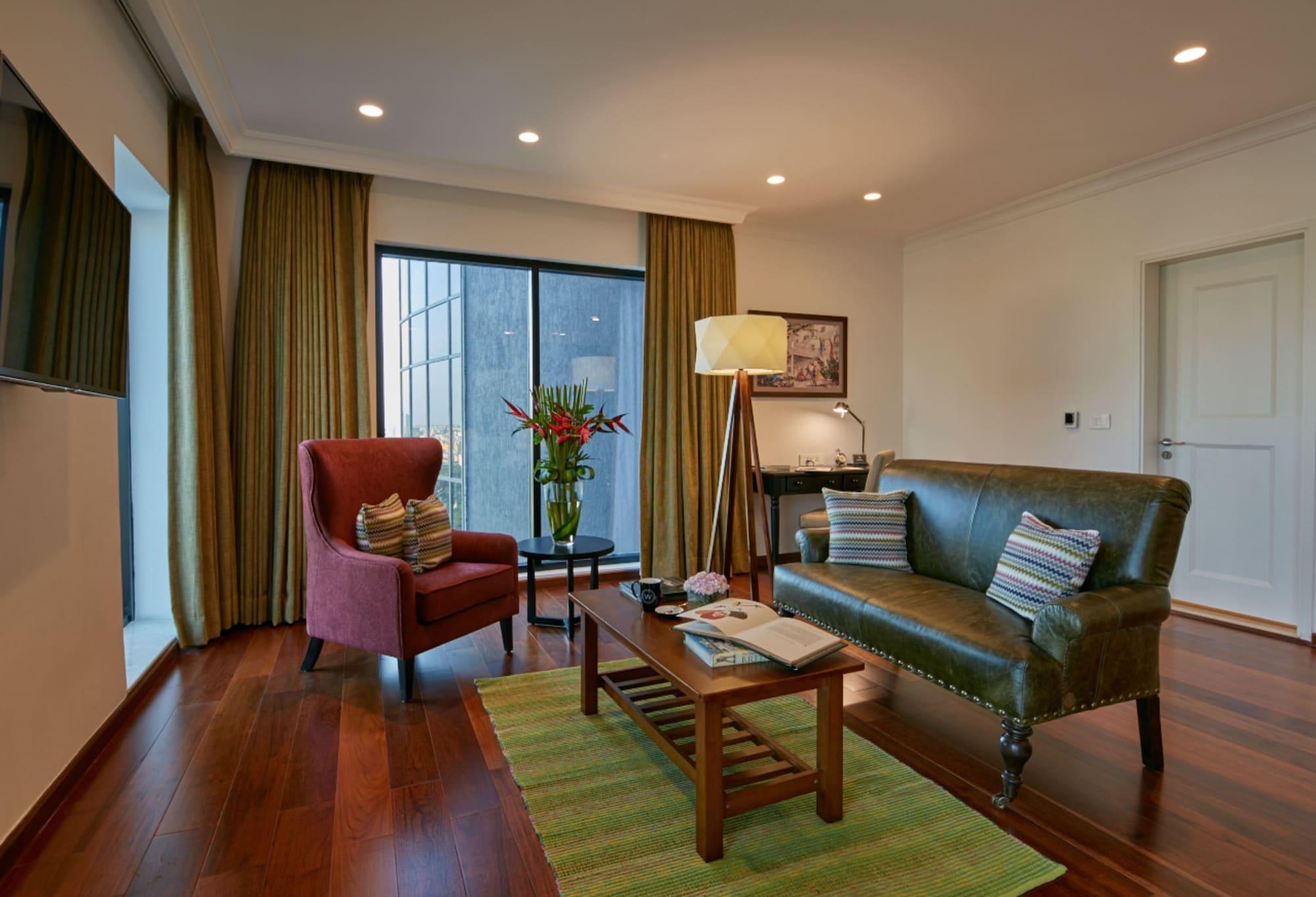 Hotel The Waverly Hotel & Residences