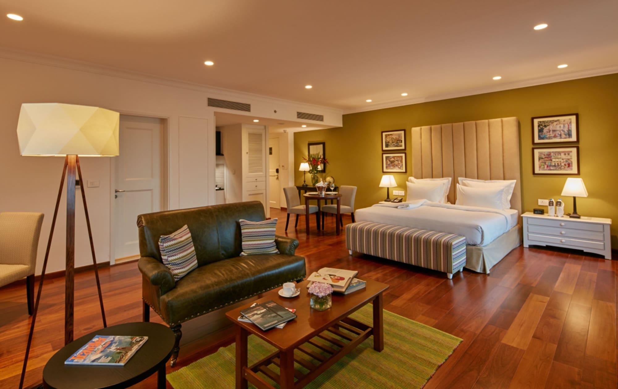 The Waverly Hotel & Residences 4* Bangalore