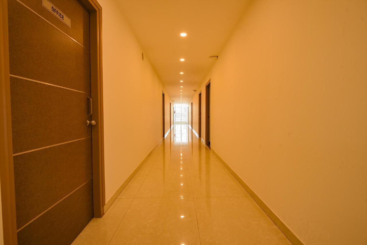 Hotel Fabhotel Champion Gateway - Yelahanka 3*