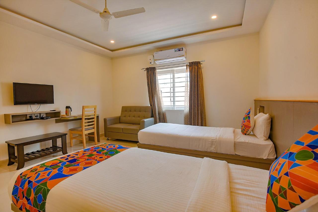 Fabhotel Champion Gateway - Yelahanka Hotel Bangalore