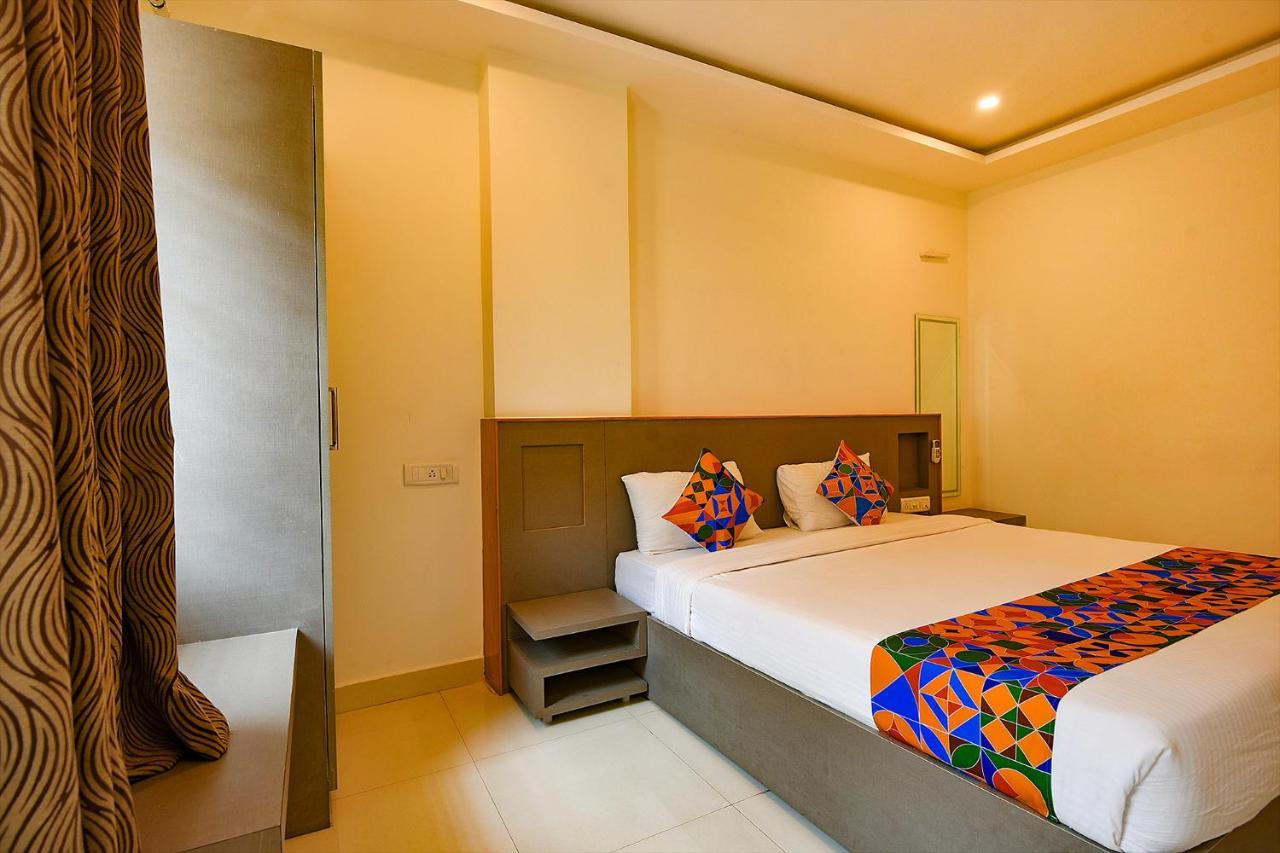 Fabhotel Champion Gateway - Yelahanka Hotel