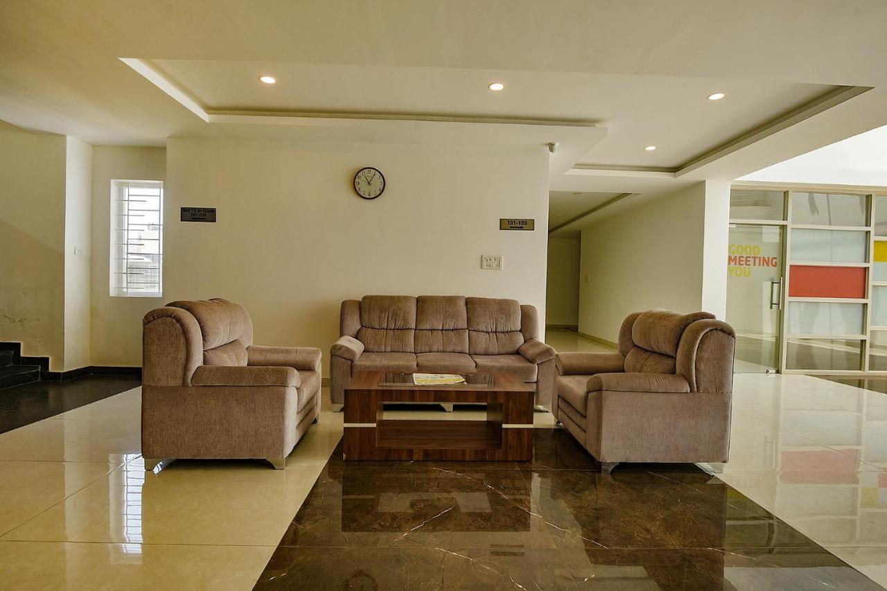 Fabhotel Champion Gateway - Yelahanka