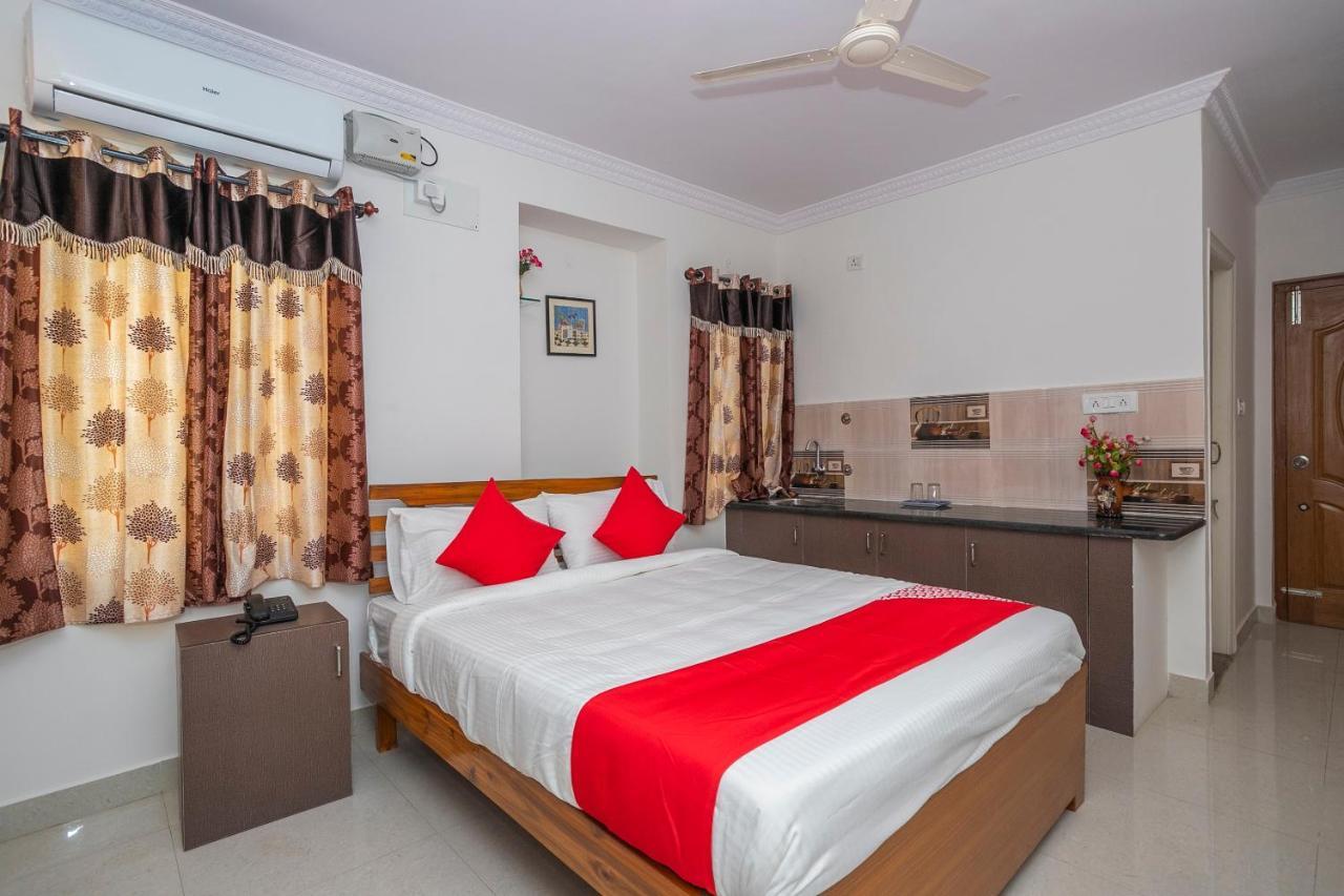 Oyo 27839 Manyata Residency Hotel 3*