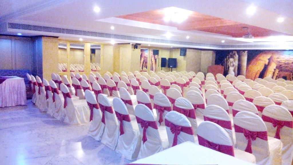 Hotel Pigeon International Bangalore