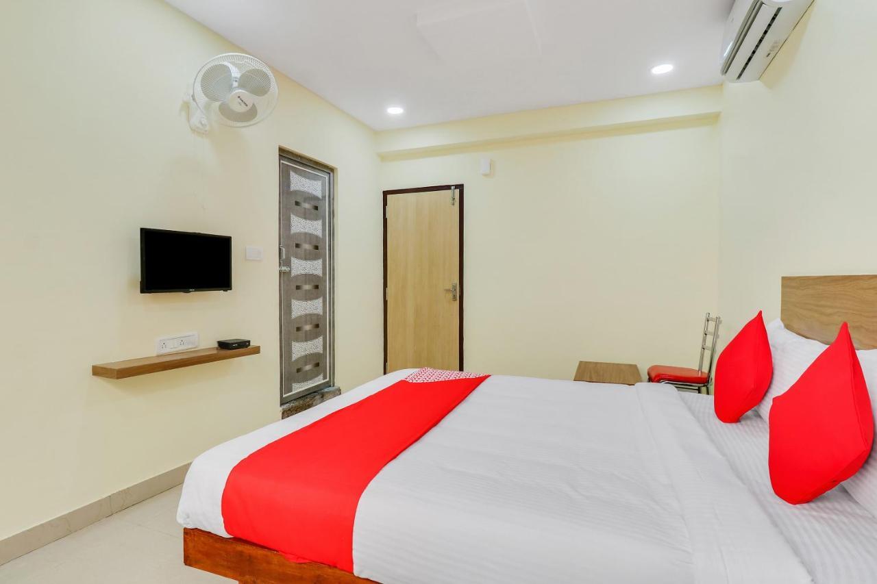 Oyo Sri Sai Residency Near Vijayanagar Metro Station Bangalore