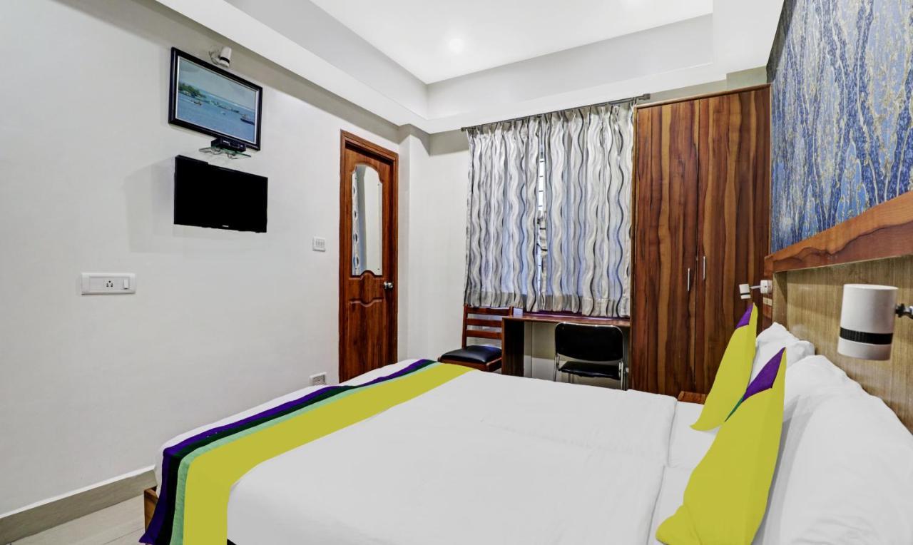 Itsy Elmas Golden Key 3* Bangalore