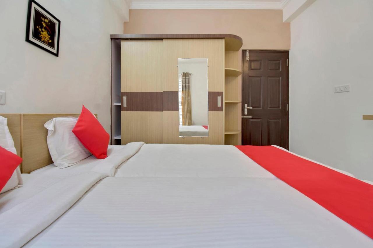 Oyo 9252 Sln Homes 3*