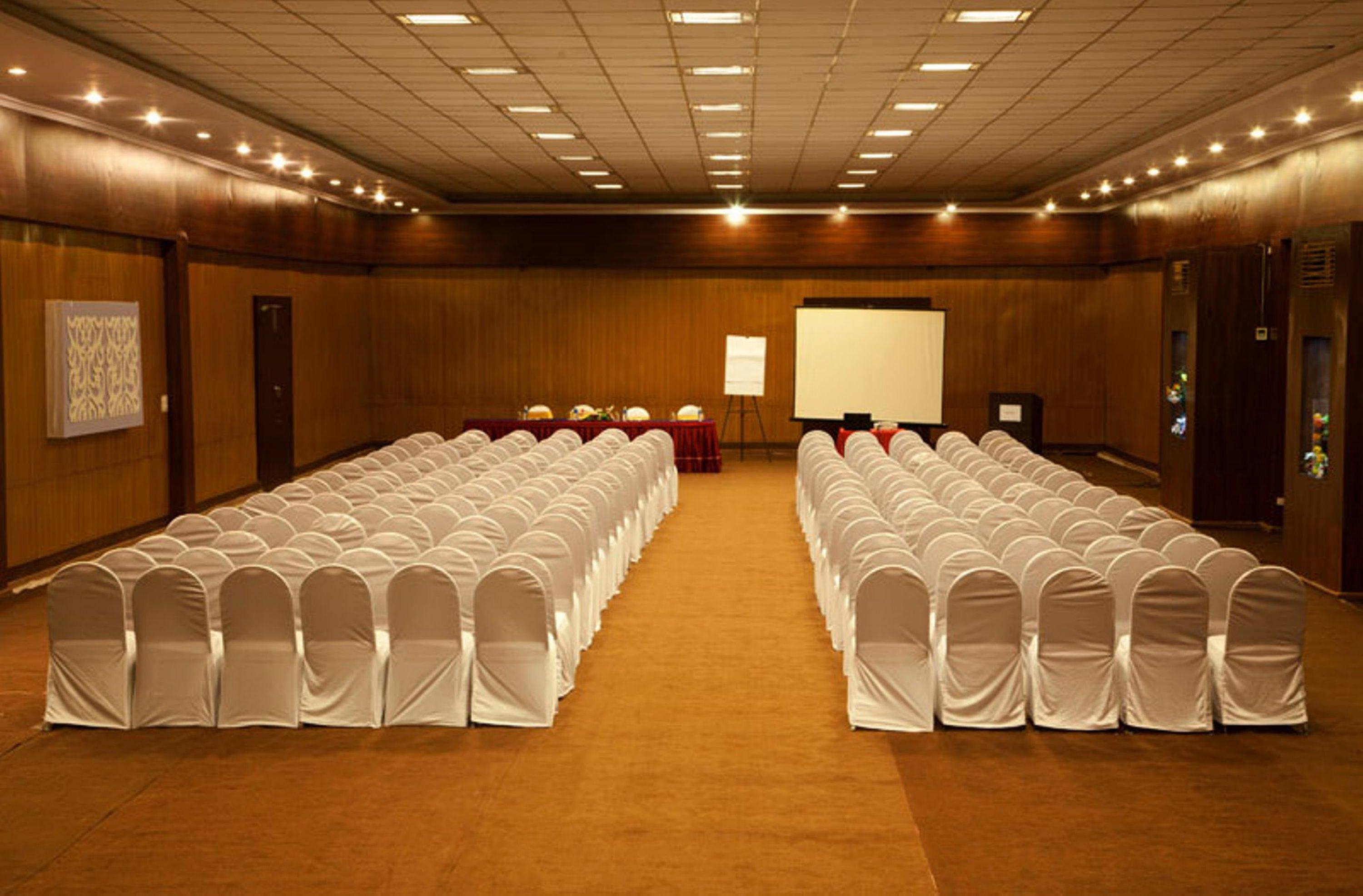 Royal Orchid & Convention Centre, Yelahanka 4* Bangalore