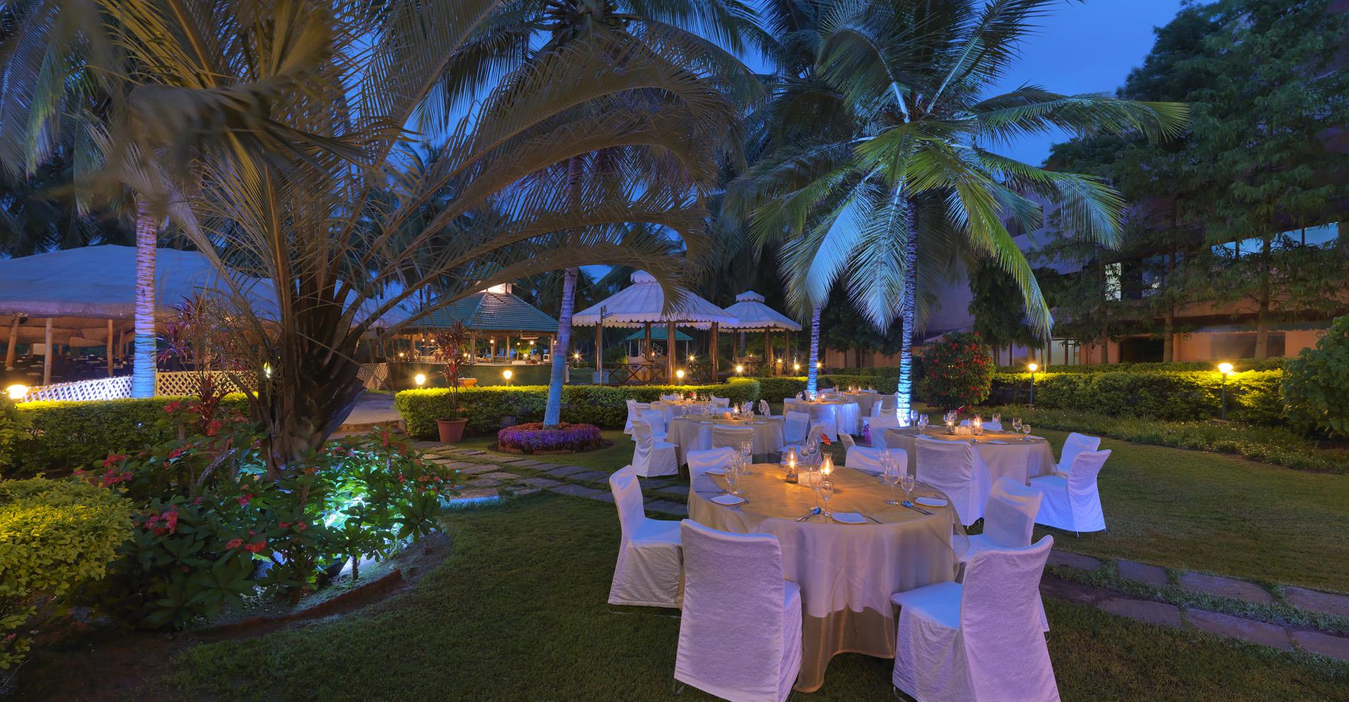 Royal Orchid & Convention Centre, Yelahanka Resort 4*