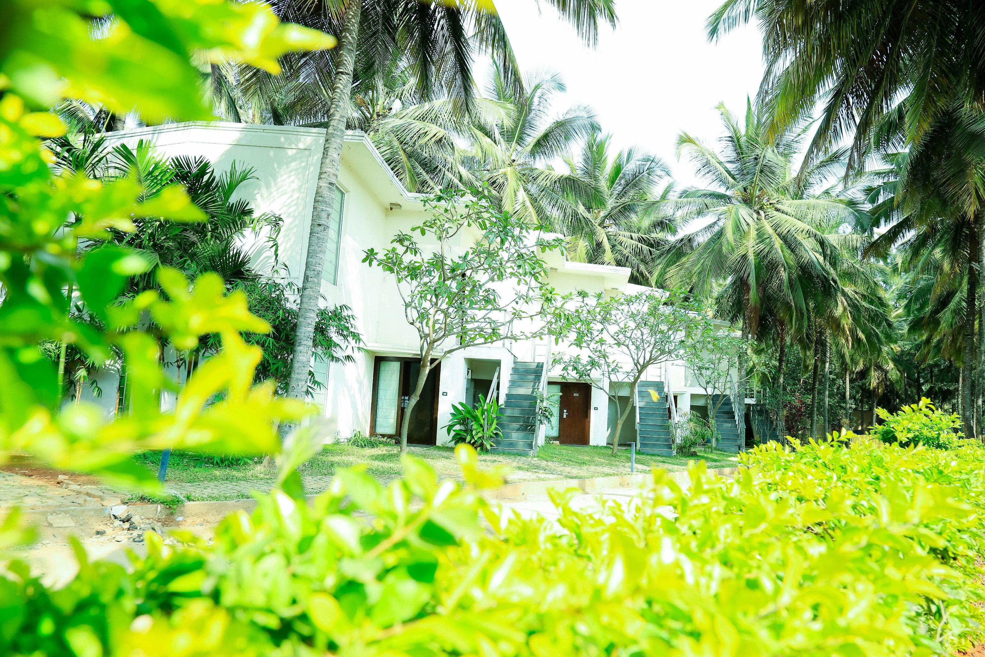 Resort Royal Orchid & Convention Centre, Yelahanka