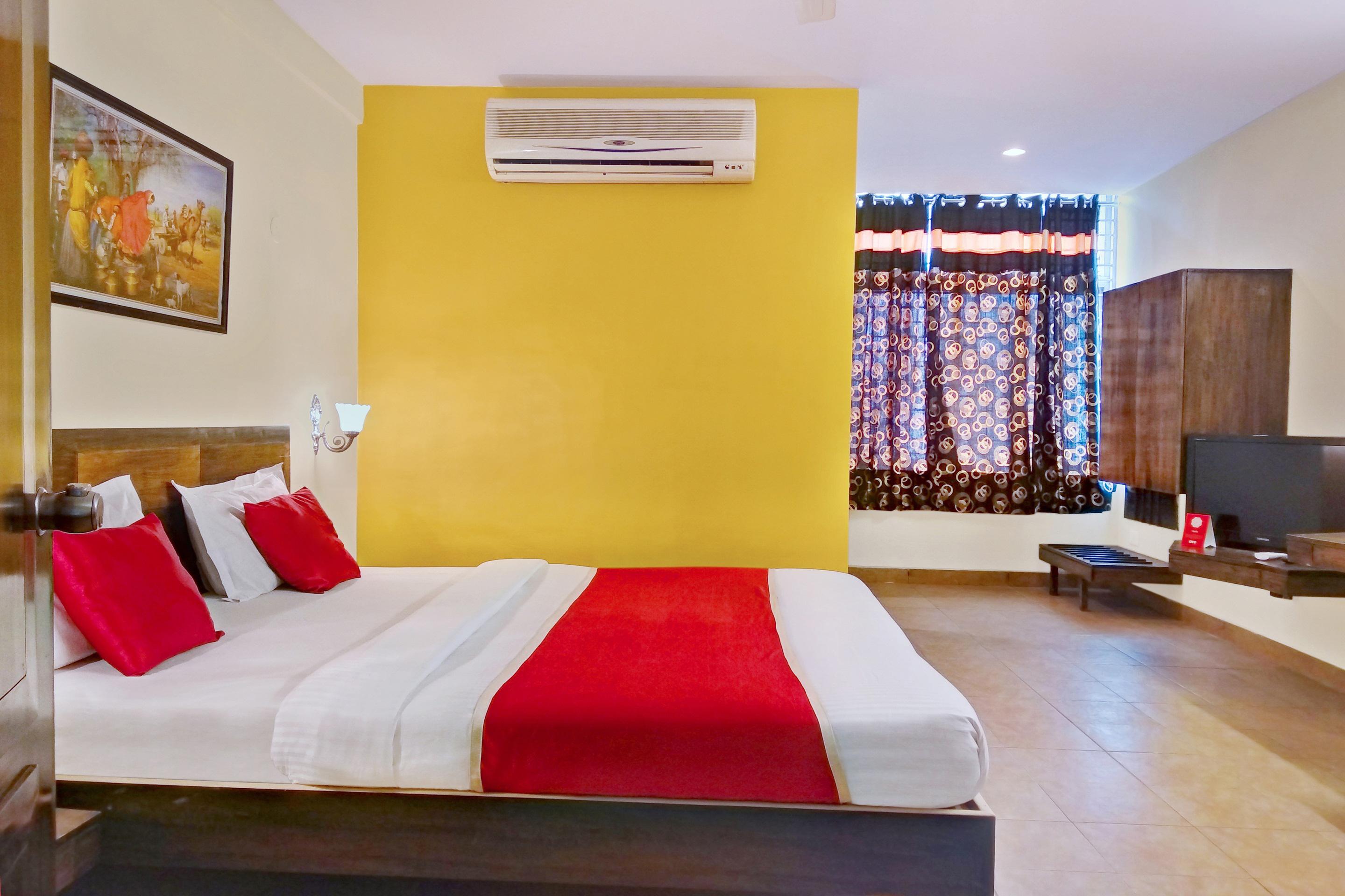 Hotel Oyo 10884 Pavana Residency 2*