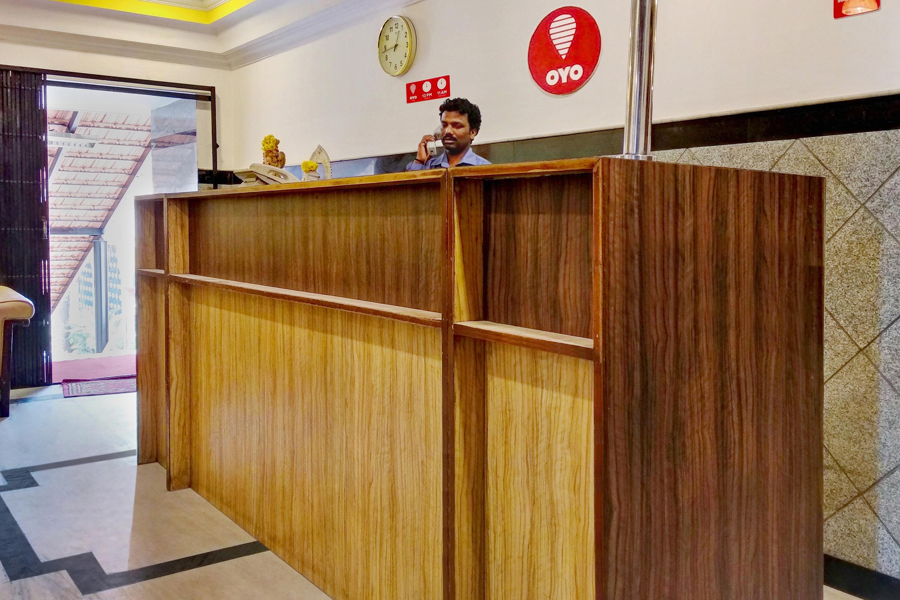 Hotel Oyo 10884 Pavana Residency