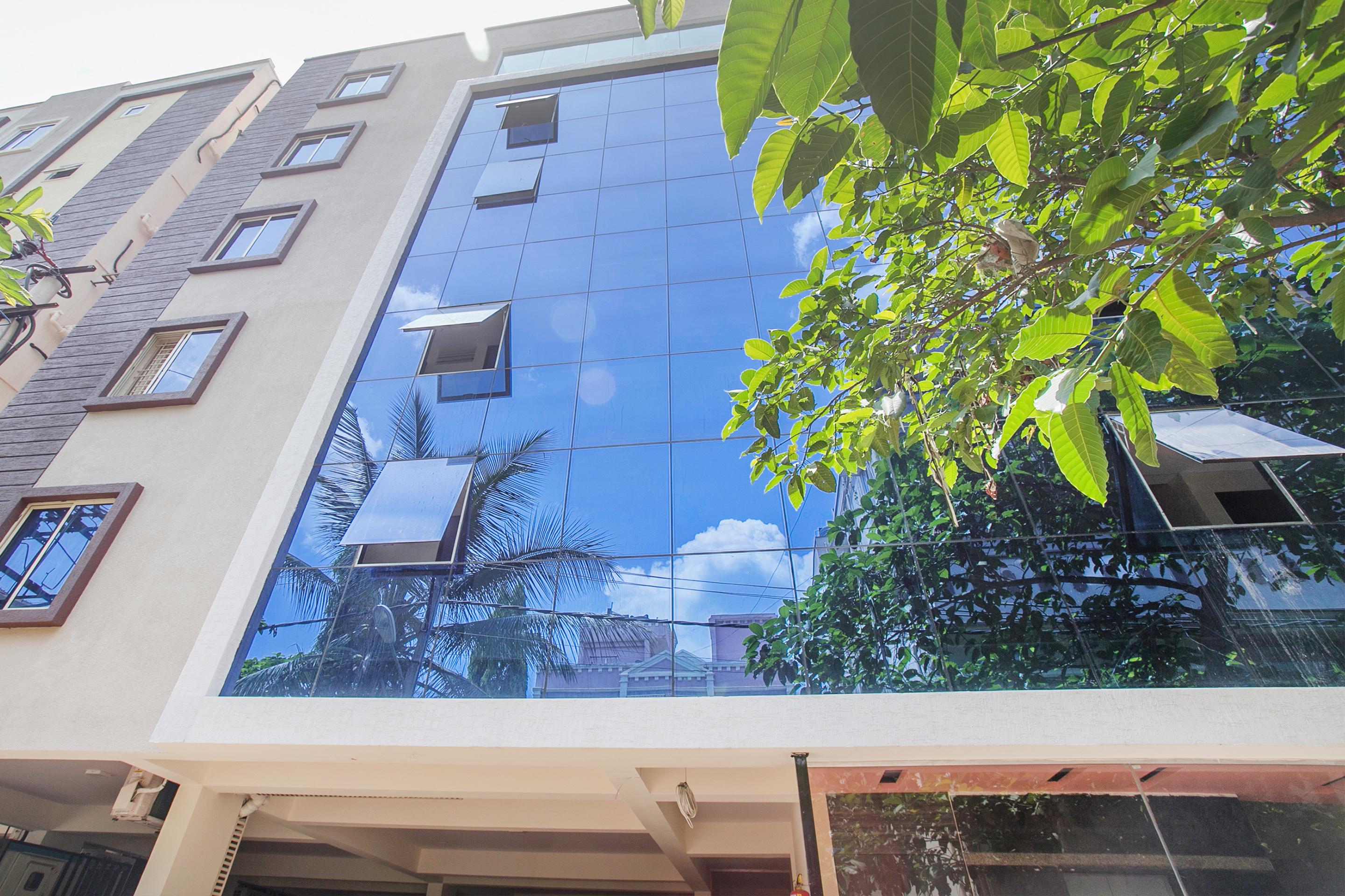 O Pmr Near Ascendas Park Square Mall