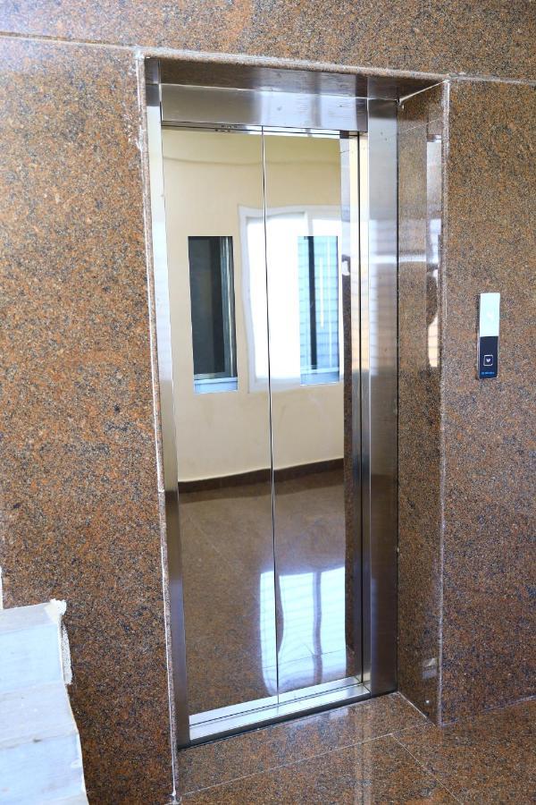 Hotel Sasthi