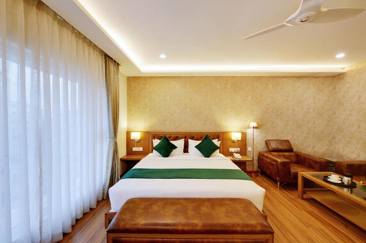 Hotel La Sara Gateway 3*