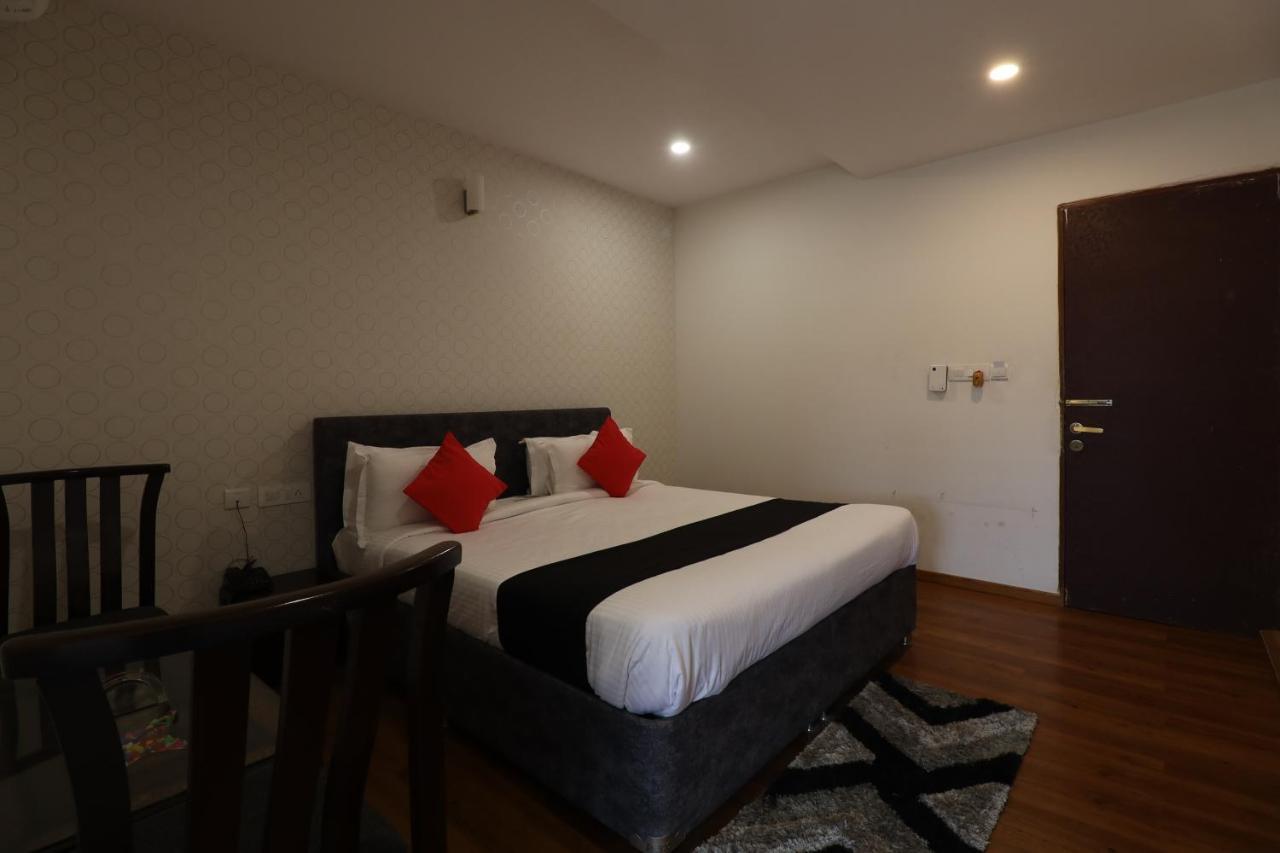 Bed & Breakfast Dhanvitha Bangalore