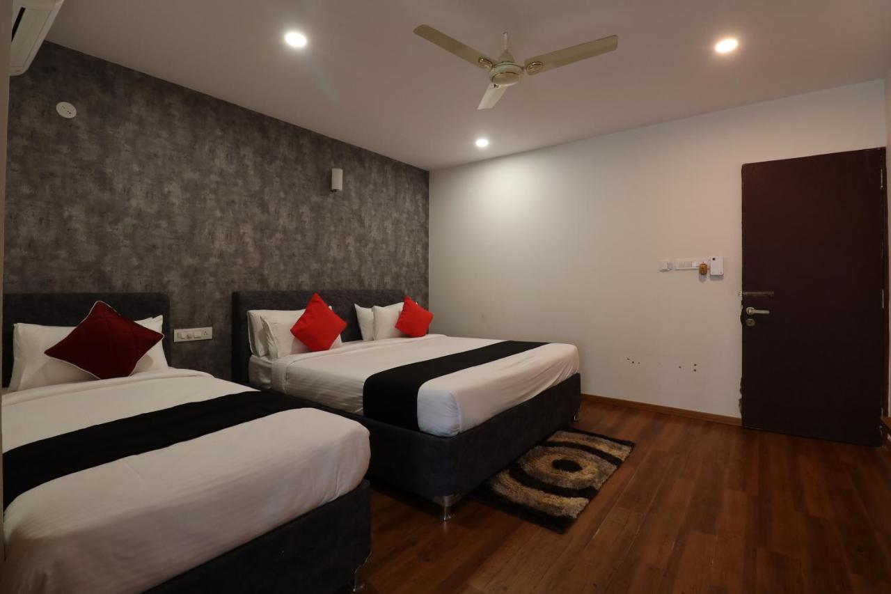 Bed & Breakfast Dhanvitha 2*