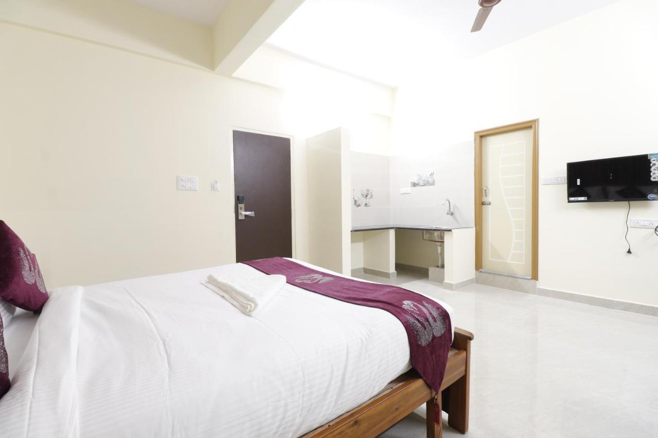 Kings Palace Manyata 3* Bangalore
