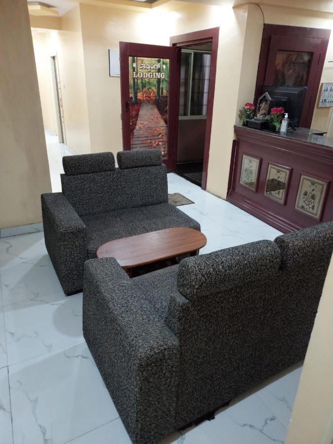 Mandara Comforts Hotel